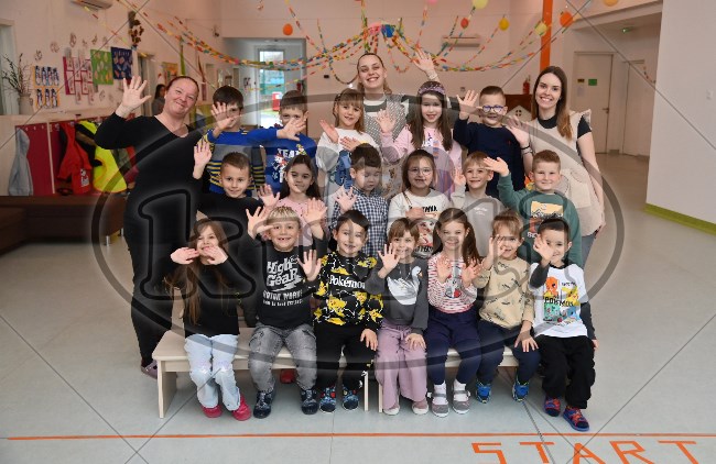 04 Pčelice 11 - FotoKurti