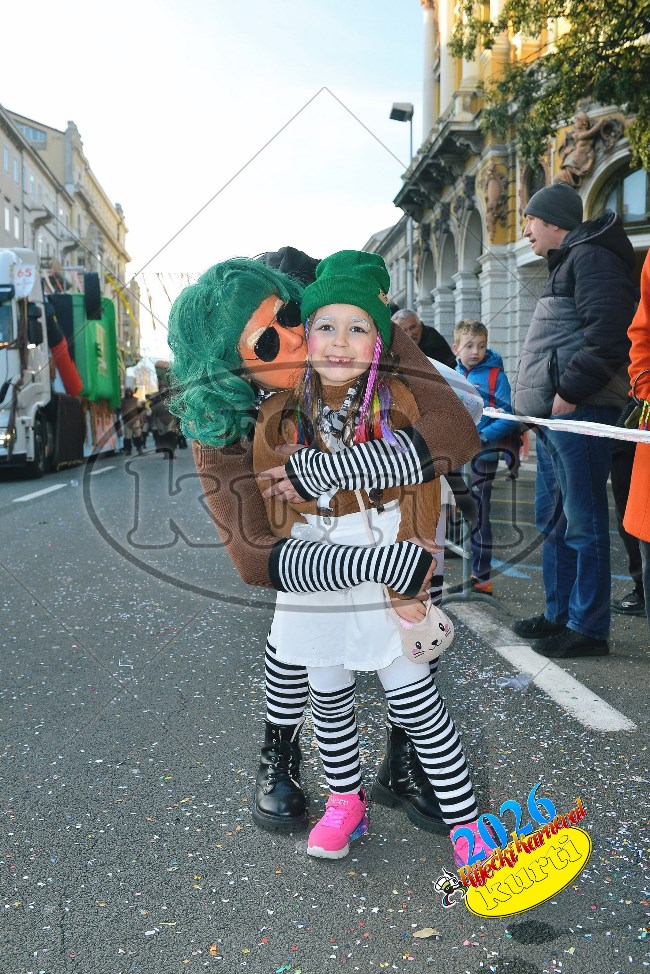 064 Gušti su gušti 68 - FotoKurti