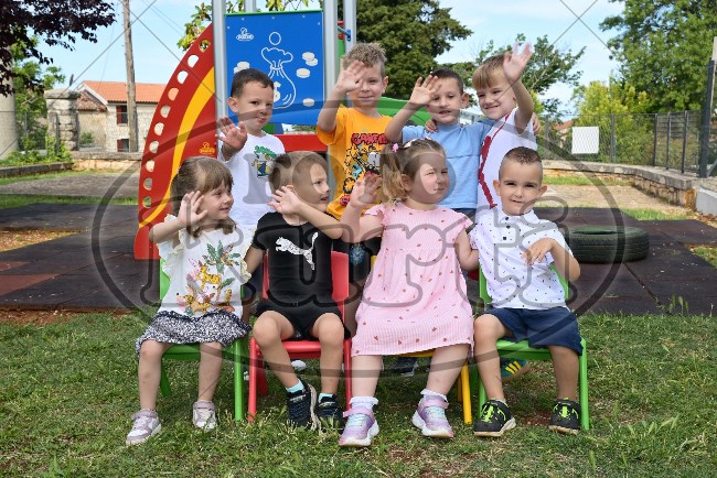 01 CVJETIĆI 18 - FotoKurti